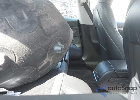 2023 Tesla Model 3 Rear-Wheel Drive из США, поврежденный, VIN 5YJ3E1EA4PF433984